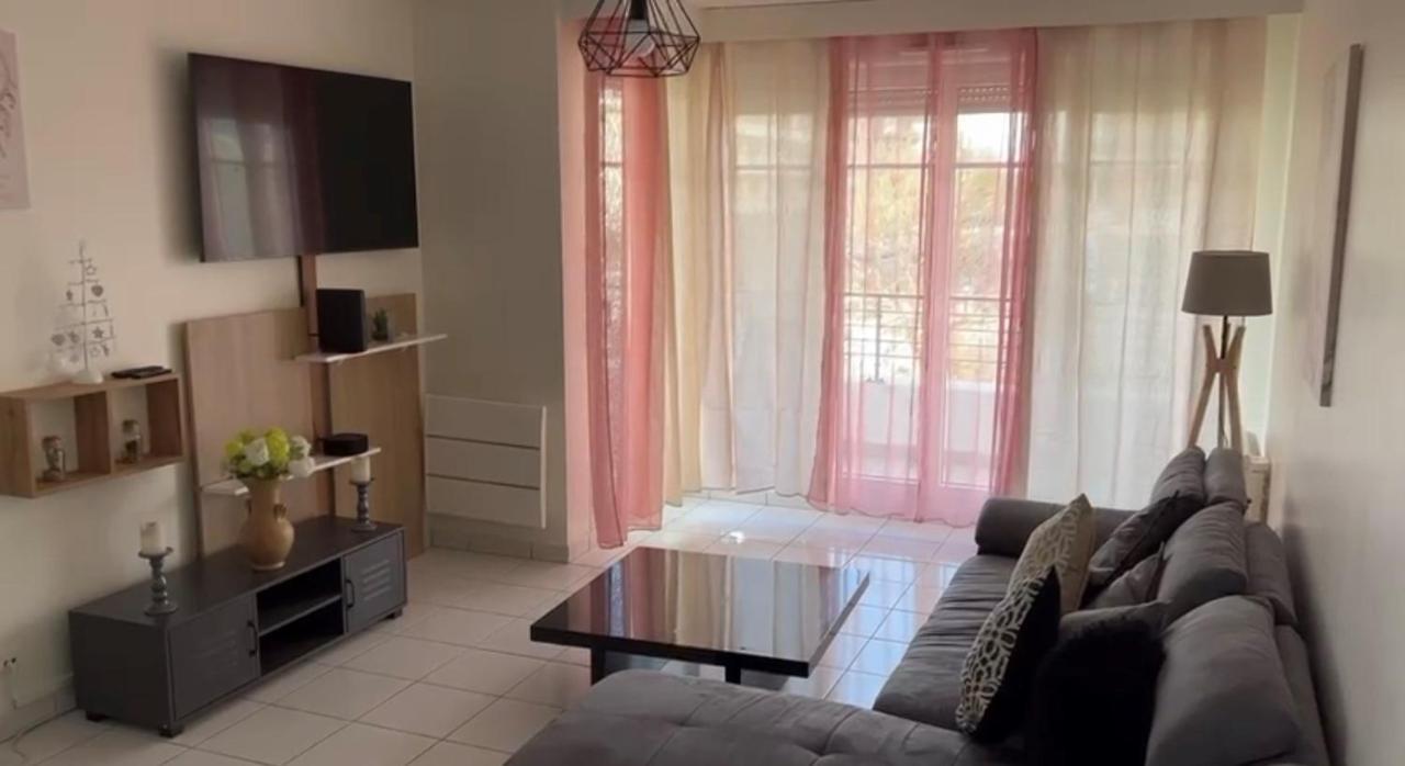 Superbe Appartement Lumineux Proche Disney Μοντεβρέν Εξωτερικό φωτογραφία